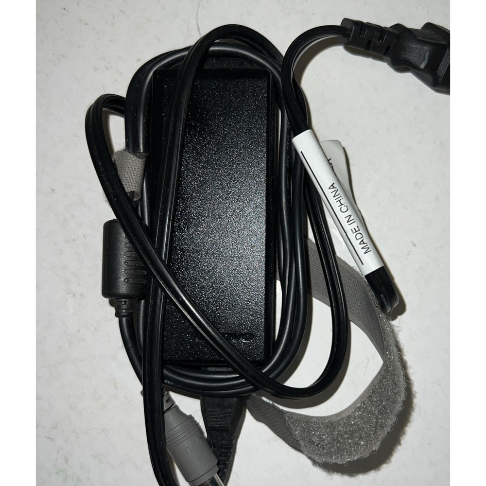 LENOVO 92P1156 20V 3.25A 65W Genuine OEM AC Power Adapter Charger_barrel tip